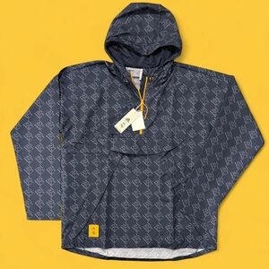 REAL MADRID‎ Seasonal Half-Zip Windbreaker - Medium